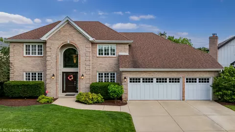 852 Lockwood Cir, Naperville, IL 60563