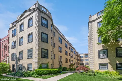 2534 N Kedzie Blvd #101, Chicago, IL 60647