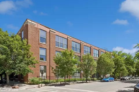 2650 W Belden Ave #200, Chicago, IL 60647