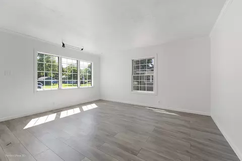 Living - 157 S Main St, Seneca, IL 61360 photo 1 of 2