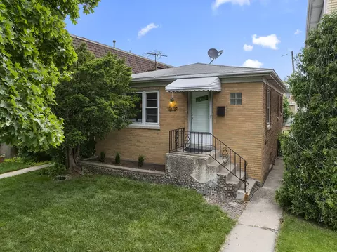3619 N Cumberland Ave, Chicago, IL 60634
