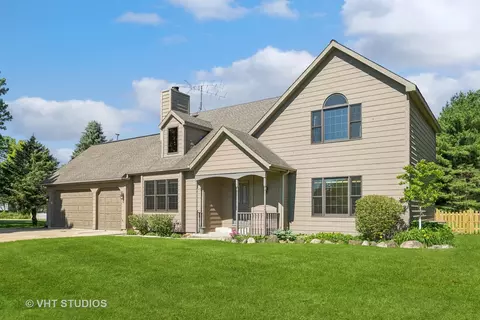 9224 Dirkshire Dr, Woodstock, IL 60098