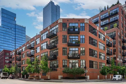 333 W Hubbard St #1003, Chicago, IL 60654