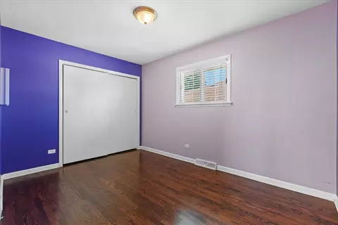 Bedroom - 3939 Elm Ave, Brookfield, IL 60513 photo 2 of 2