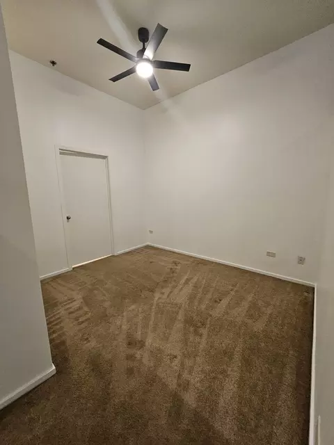 1000 E 53rd St #314S, Chicago, IL 60615 photo 4