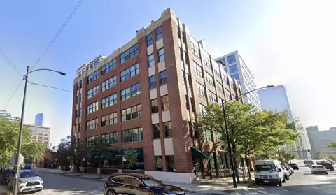 812 W Van Buren St #3G, Chicago, IL 60607
