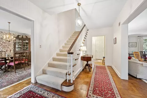 Entry Way - 415 Berkeley Ave, Winnetka, IL 60093 photo 1 of 2