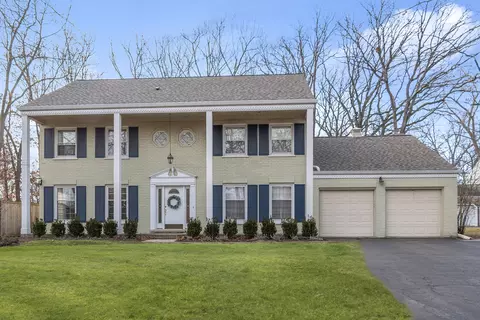 988 Buena Rd, Lake Forest, IL 60045