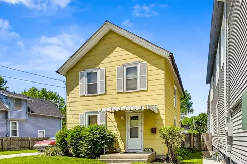 616 Pennsylvania Ave, Aurora, IL 60506