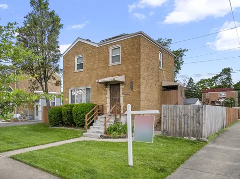 3144 Ernst St, Franklin Park, IL 60131