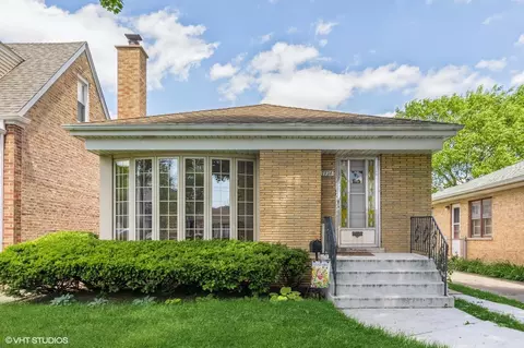 7728 W Palatine Ave, Chicago, IL 60631
