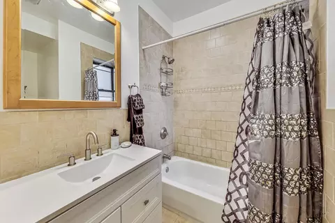 1522 E 65th Pl, Chicago, IL 60637 photo 23