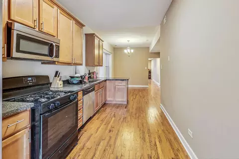 1522 E 65th Pl, Chicago, IL 60637 photo 10