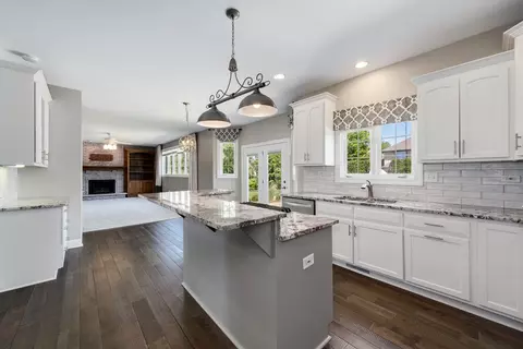 Kitchen - 11344 Abbey Rd, Mokena, IL 60448 photo 1 of 4