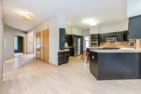 2300 Buckthorn Dr, Algonquin, IL 60102 photo 9