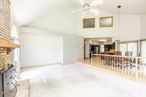 2300 Buckthorn Dr, Algonquin, IL 60102 photo 16