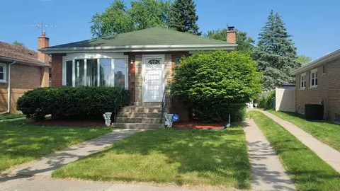 15733 Ingleside Ave, Dolton, IL 60419 photo 2