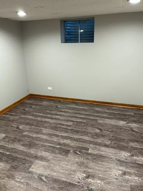 699 Foster Ave, Bartlett, IL 60103 photo 5