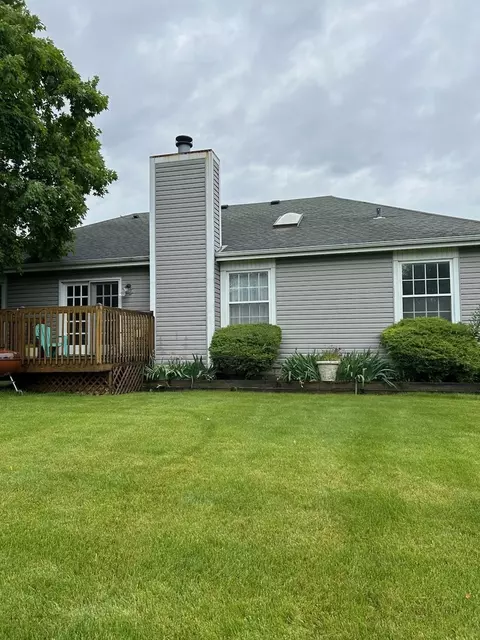 699 Foster Ave, Bartlett, IL 60103 photo 8