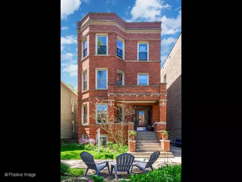 3830 N Leavitt St #1, Chicago, IL 60618