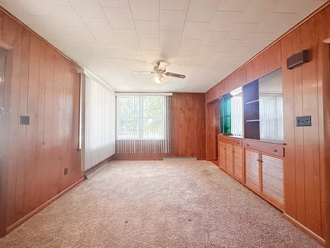Living - 505 Morgan St, Long Point, IL 61333 photo 2 of 4
