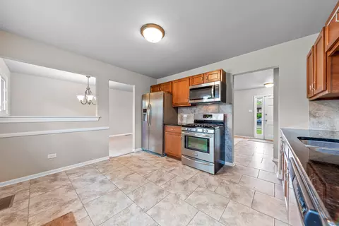 452 Springfield St, Park Forest, IL 60466 photo 5