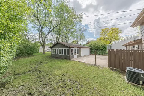 452 Springfield St, Park Forest, IL 60466 photo 17
