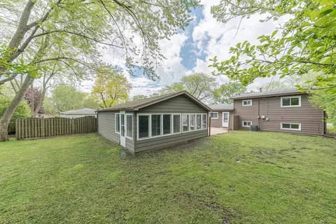 452 Springfield St, Park Forest, IL 60466 photo 18