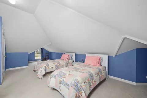Bedroom - 6206 Whiteoak Dr, Mchenry, IL 60050 photo 3 of 4