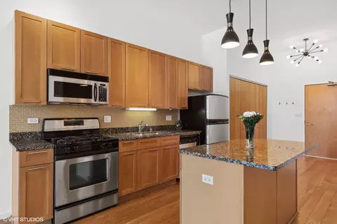 321 S Sangamon St #909, Chicago, IL 60607 photo 7