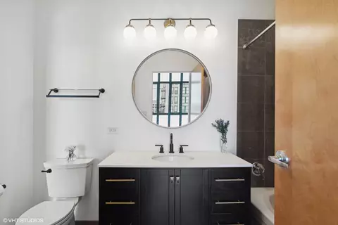 321 S Sangamon St #909, Chicago, IL 60607 photo 13