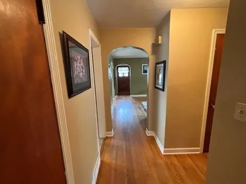 Entry Way - 704 Woolf Ct, Rochelle, IL 61068 photo 1 of 2