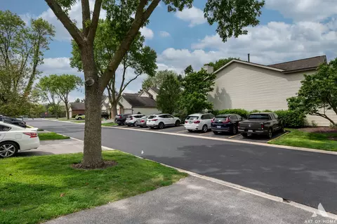 520 E Windgate Ct, Arlington Heights, IL 60005 photo 19