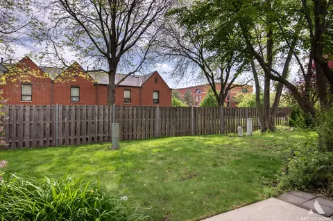 520 E Windgate Ct, Arlington Heights, IL 60005 photo 25