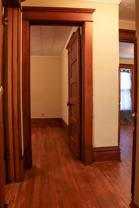 Entry Way - 513 W Main St, Morrison, IL 61270 photo 2 of 3