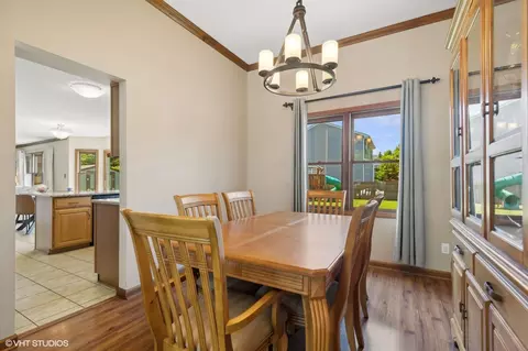 151 S Glenbrook Trl, Mchenry, IL 60050 photo 8