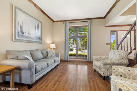 151 S Glenbrook Trl, Mchenry, IL 60050 photo 7