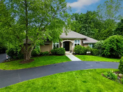 10 Morningside Ave, West Chicago, IL 60185