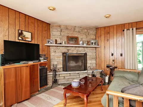 Living - 38426 N 3rd Ave, Spring Grove, IL 60081 photo 2 of 3