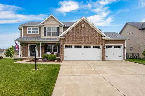 402 Potomac Ave, Savoy, IL 61874