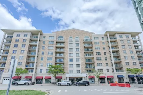 200 W Campbell St #201, Arlington Heights, IL 60005