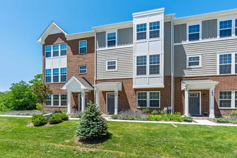 195 Canterbury Way, Lake Zurich, IL 60047