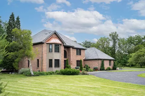 2202 Shiloh Dr, Long Grove, IL 60047