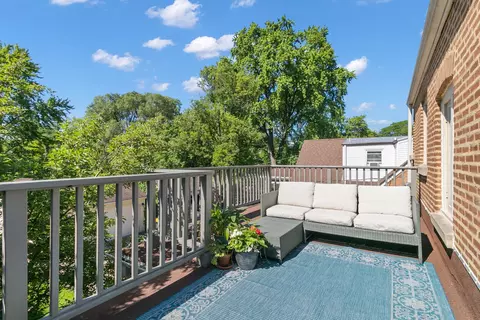 477 Uvedale Rd, Riverside, IL 60546 photo 11