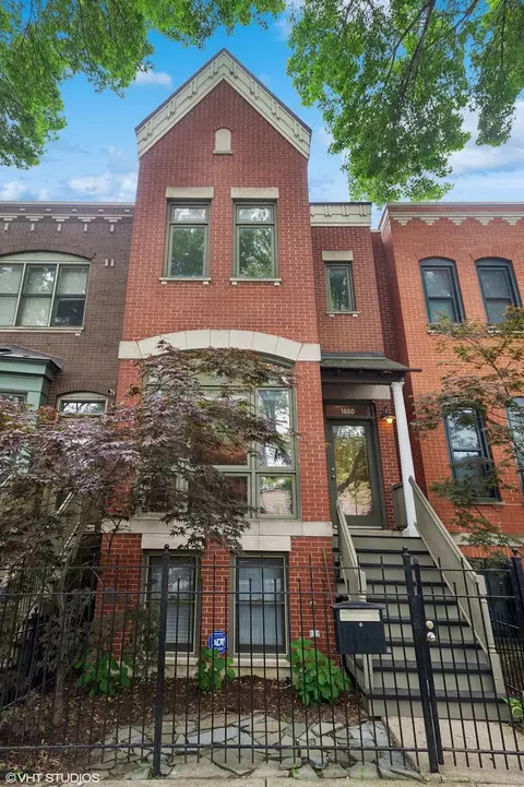 1850 N Wilmot Ave, Chicago, IL 60647