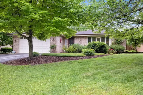424 Illinois Rd, Frankfort, IL 60423