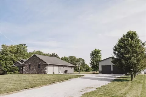 106 Davis Dr, Watson, IL 62473 photo 7