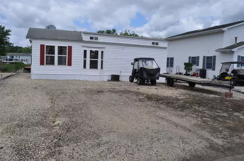 240 Fossil Cove Ln, Wilmington, IL 60481