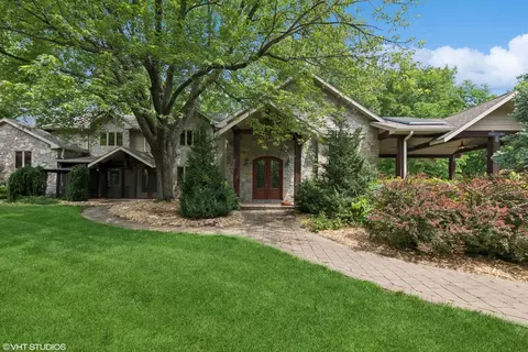 3860 Old Mchenry Rd, Long Grove, IL 60047