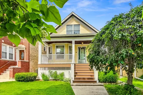 4232 N Sawyer Ave, Chicago, IL 60618